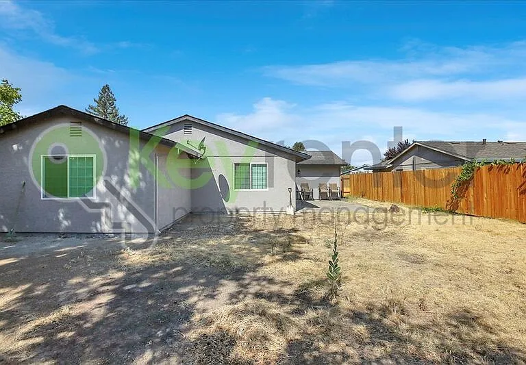 8256 Manhart Way — Photo 29