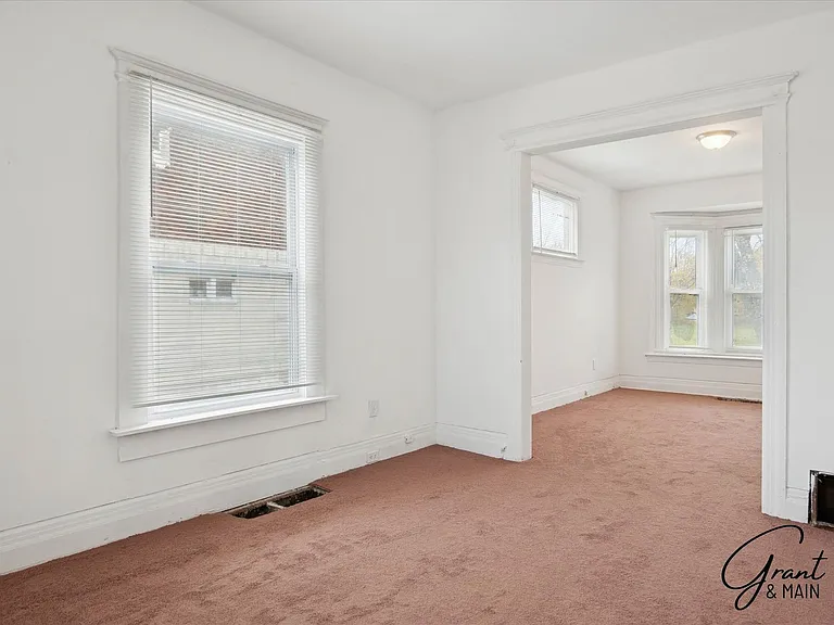 6144 16th St — Photo 5