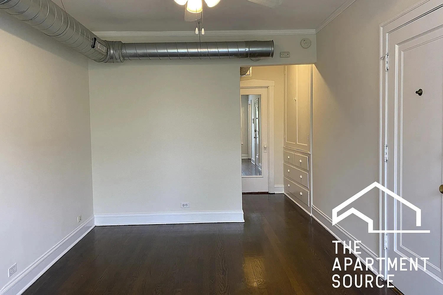 1 bed, 750 sqft, $2,345 — Photo 3