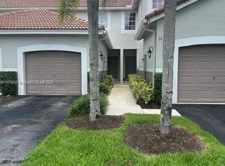 3637 San Simeon Cir, Fort Lauderdale, FL 33331