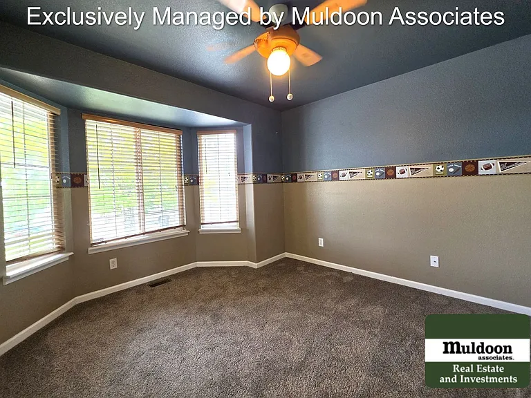 7599 Sailwind Dr — Photo 9