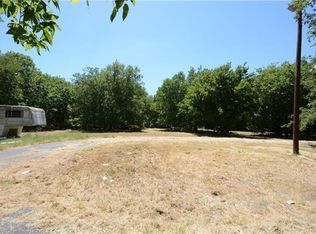 1911 Stainback Rd, Ferris, TX 75125