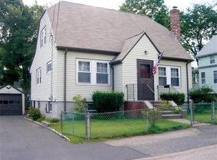 12 Riverview St, Dedham, MA 02026