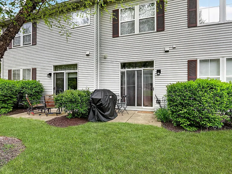 290X Falling Waters Dr — Photo 17