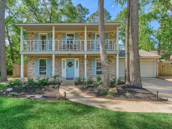 9 Pineash Ct, Spring, TX 77381