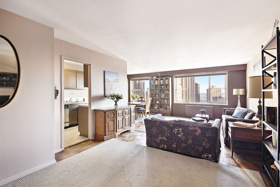 1st image of 137 E 36th St #24B