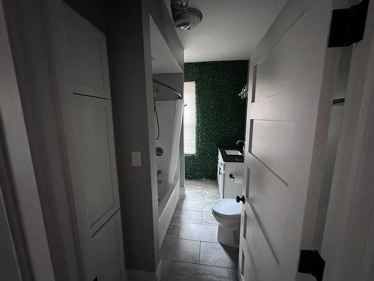 1345 Broadway Ave NW — Photo 8