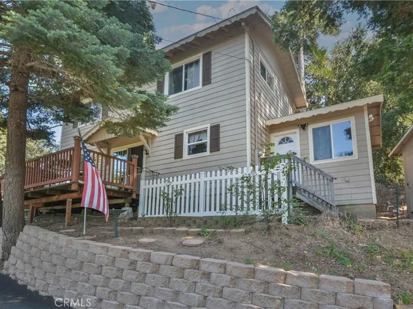 24507 Geneva Dr, Crestline, CA 92325