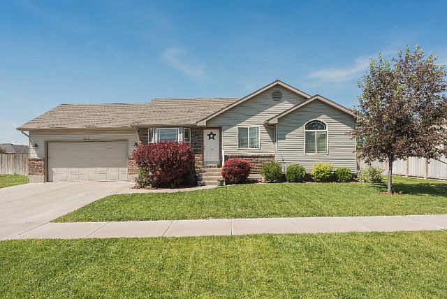 1st image of 3339 E Sandy Dr