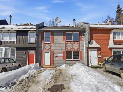 1251 Elegante Ln, Anchorage, AK, 99501