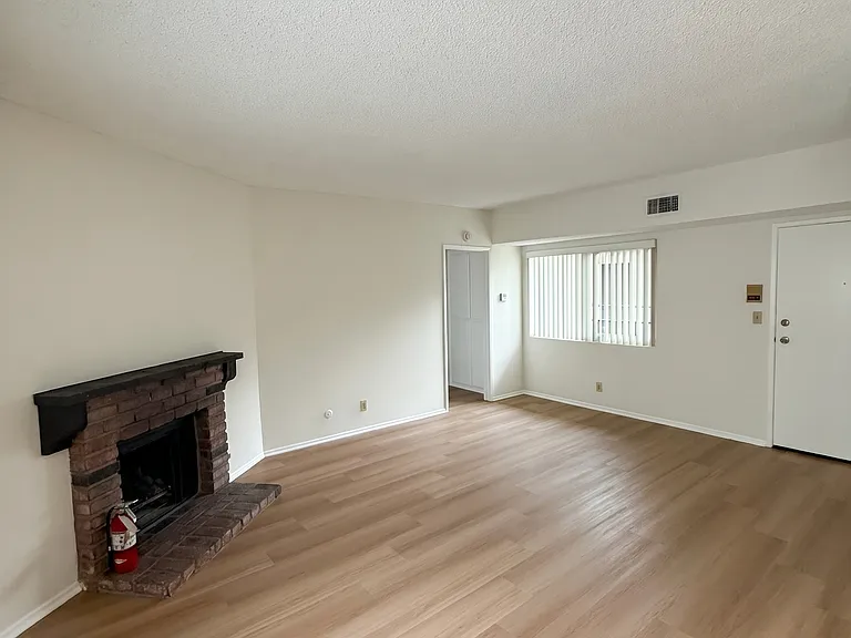 5358 Circle Dr #205 — Photo 3