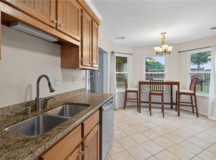 2304 Apple Tree Cres, Virginia Beach, VA 23456