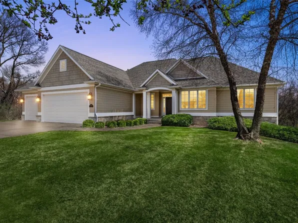 3400 Cedar River Ct NE, Cedar Rapids, IA 52411