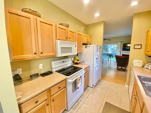 22 Irene Ave Photo 1