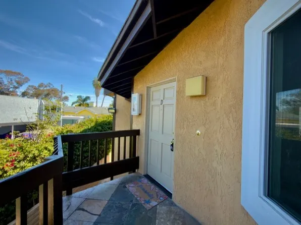 410 Garfield St #D, Oceanside, CA 92054
