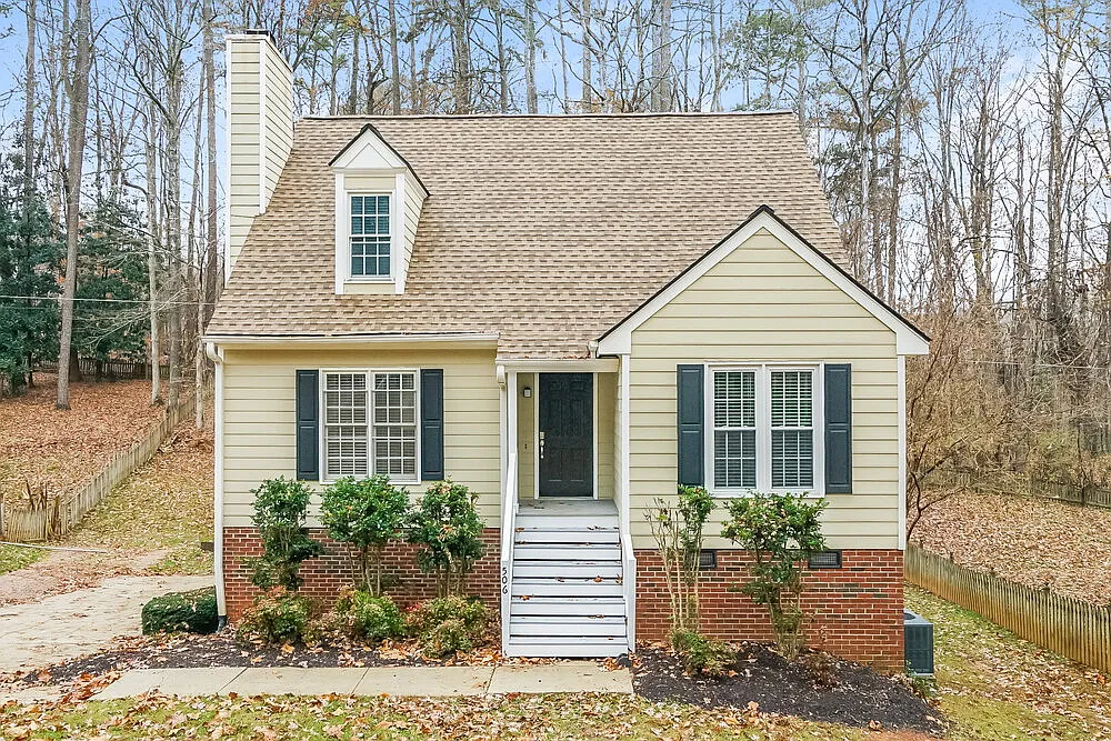 3 bed, 2.0 bath, 1508 sqft, $2,720 — Photo 1