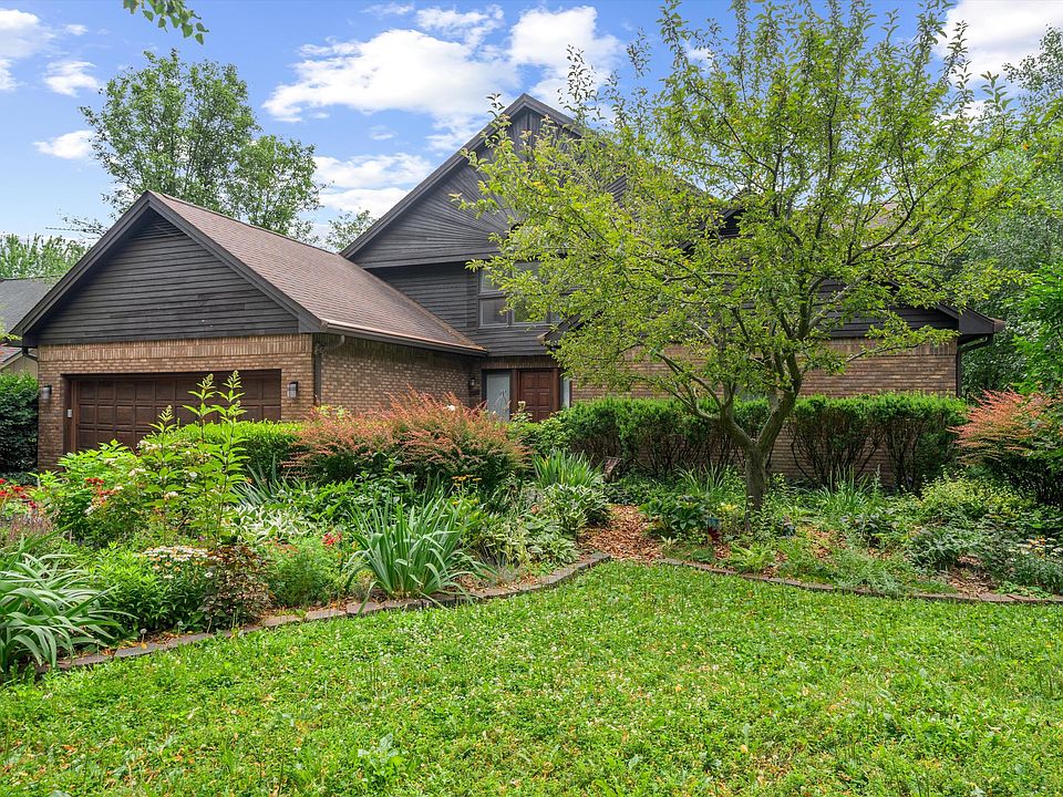 1st image of 2361 Delaware Dr