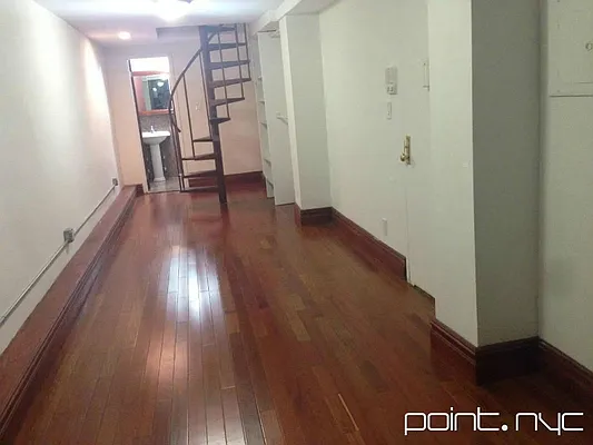 Rented by Point NYC | media 57