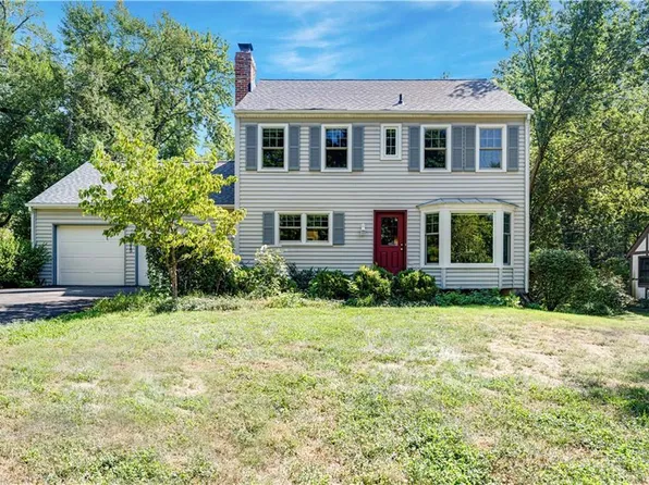 9515 Granada St, Overland Park, KS 66207