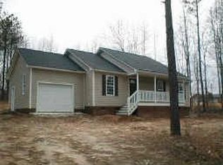 217 Little River Dr, Zebulon, NC 27597