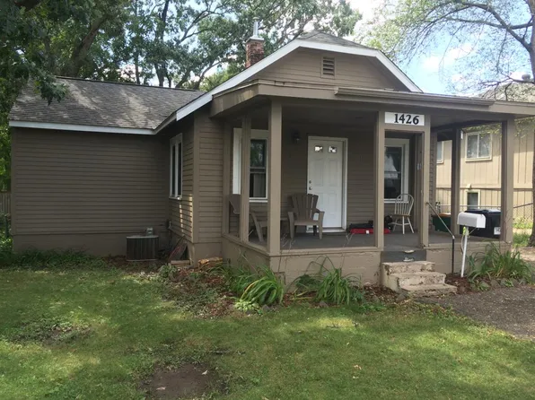 1426 Division St, Hopkins, MN 55343