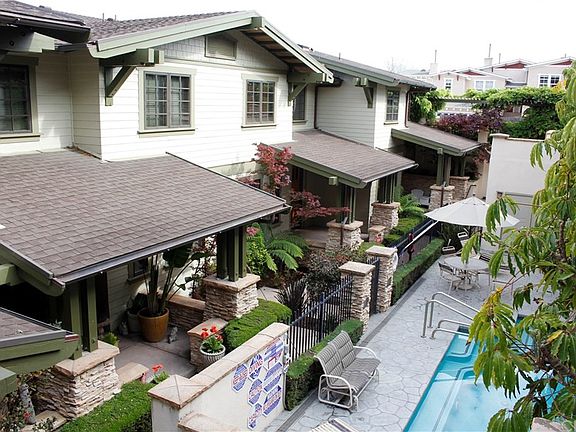 2nd image of 270 Ocean Oaks Ln