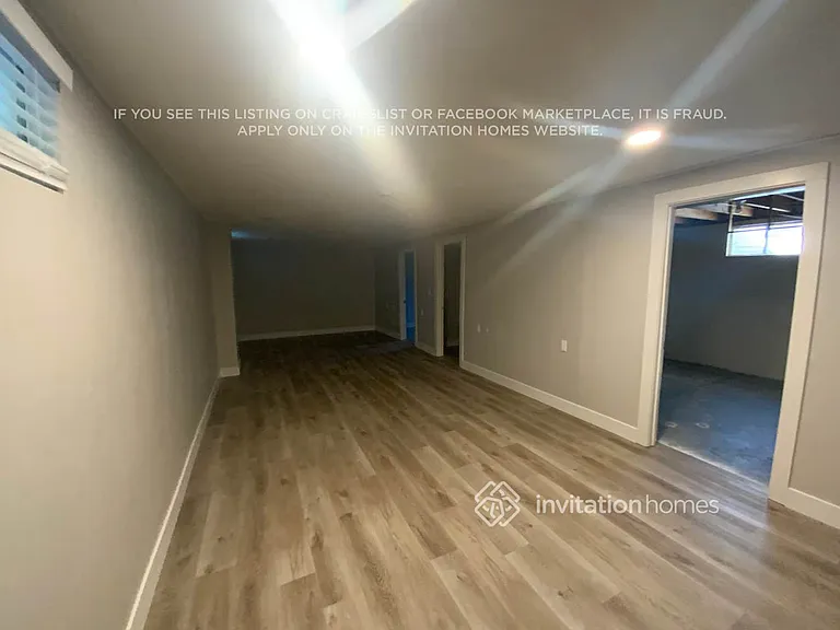 15984 E Bates Pl — Photo 3