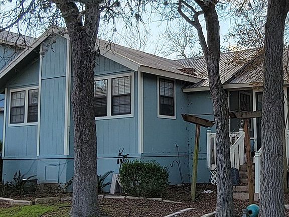 4th image of 2805 Saratoga Dr