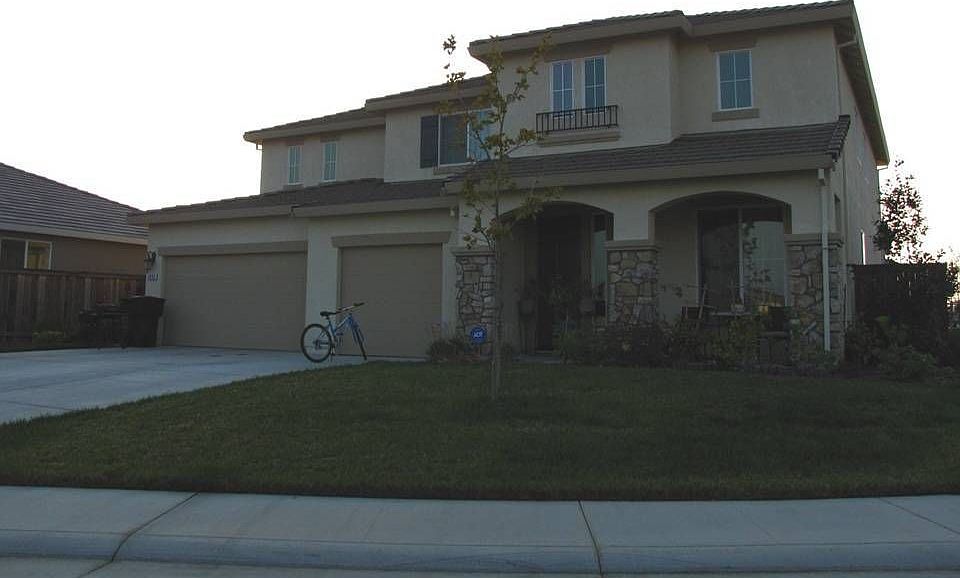 1st image of 2462 Everley Cir