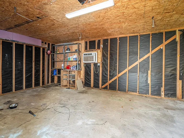 907 Northbend Dr — Photo 30