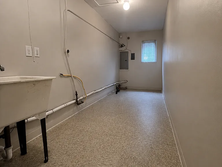 25936 Franklin Pointe Dr #1 — Photo 9