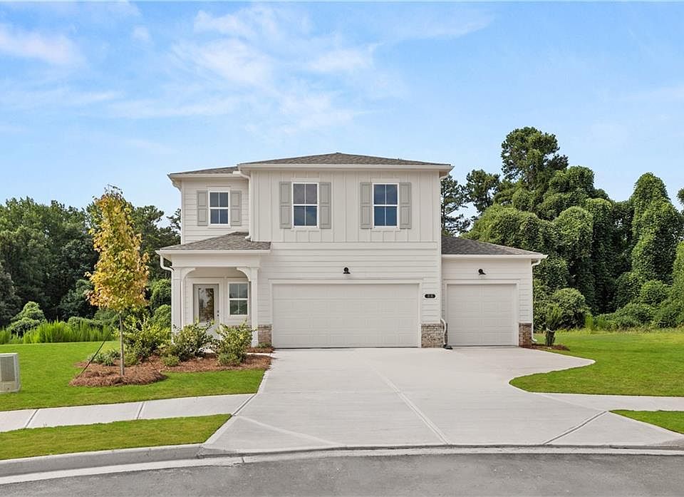 1st image of 88 Spruce Holw
