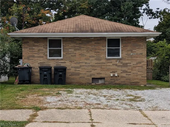 1296 & 1298 S Hawkins Ave, Akron, OH 44320