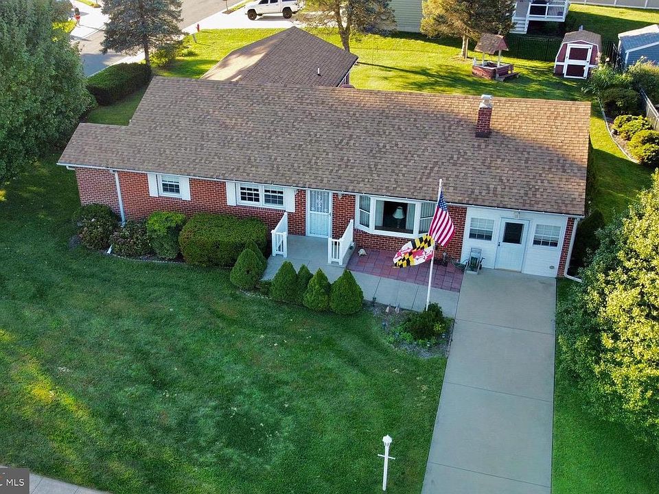 1st image of 1616 Cass Dr