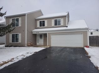5146 Eau Claire Ct, Gurnee, IL 60031