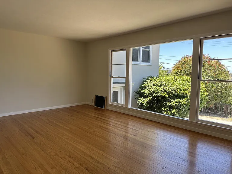346 Rolling Hills Ave — Photo 7