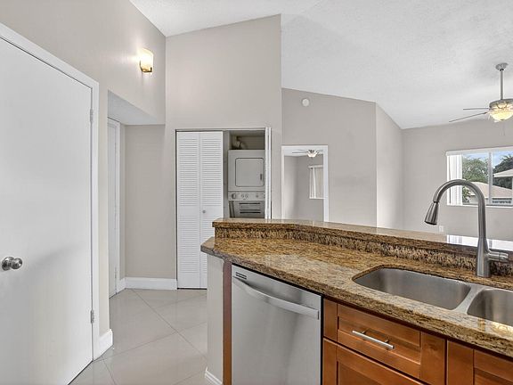 5th image of 2445 SW 18th Terrace #922