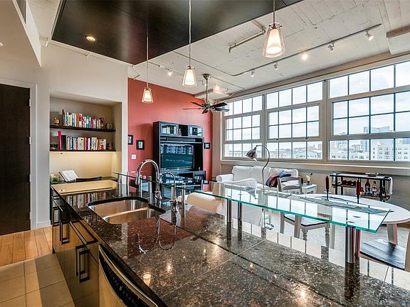 5th image of 2600 W 7th St APT 2400