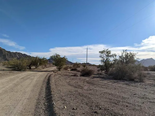 49 E, Tacna, AZ 85352