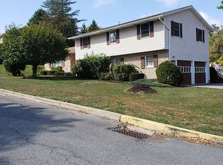 2320 Maclay Ave, Huntingdon, PA 16652