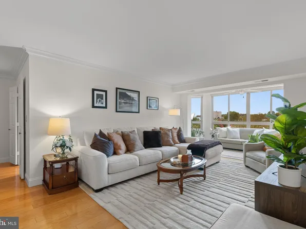 2151 Jamieson Ave Unit 601, Alexandria, VA 22314