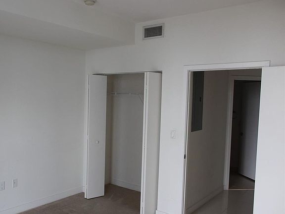 4th image of 1111 SW 1st Ave APT 2819