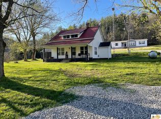 6365 Albany Rd, Burkesville, KY 42717