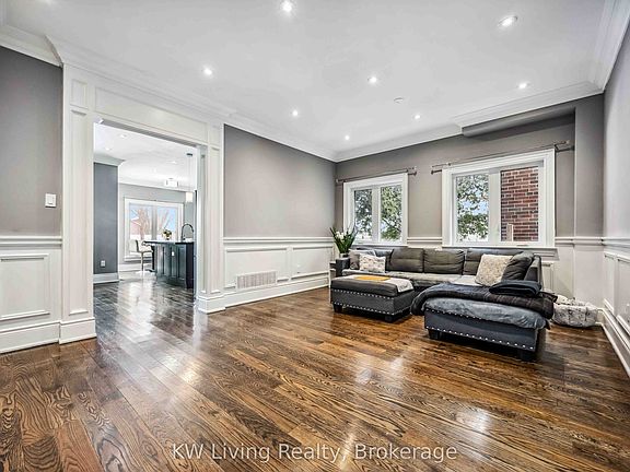 5th image of 282B Aylesworth Ave