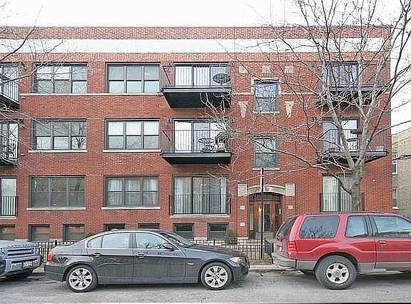 3rd image of 3608 N Magnolia Ave #1