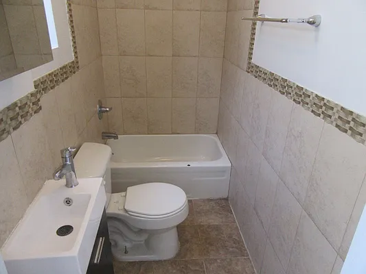 Rented by Lucky Apt Inc | media 41