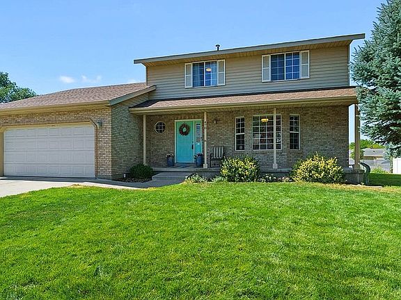 2nd image of 478 E Paradise Dr