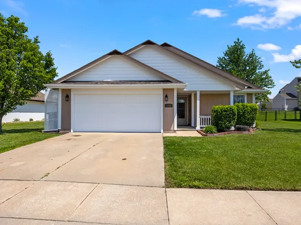 3205 Poplar Dr SW, Bondurant, IA 50035