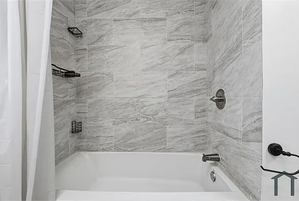 64 Rowe Ave #2 — Photo 10