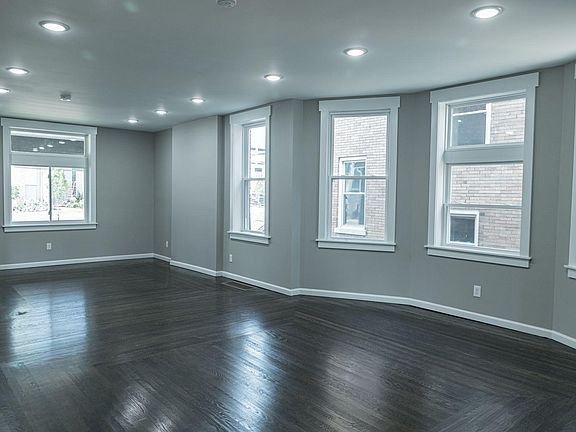 5th image of 320 Erkenbrecher Ave